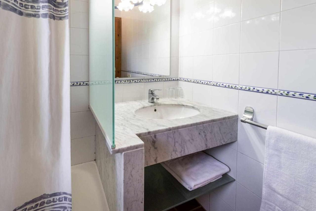 Holiday home Mas Dels Frares Casa Rural En Entorno Natural